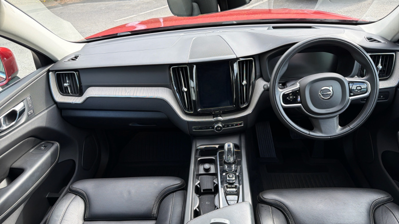 Volvo Xc60 2.0 T8 390 Hybrid Inscription Pro 5dr AWD G tronic Estate